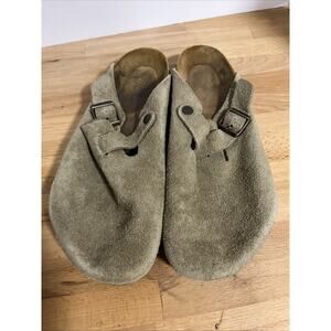 Birkenstock Suede Loafers in Olive Green